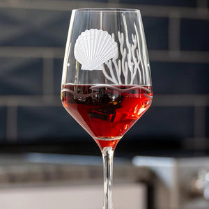 Ocean's Bounty Etched Wine Glass Set