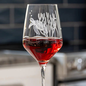 Ocean's Bounty Etched Wine Glass Set