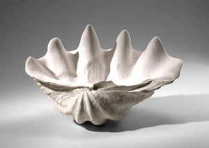 Giant Clamshell Centerpiece - Nautical Luxuries