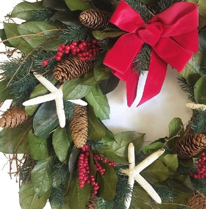 Holiday Starfish Preserved Coastal Wreath - Nautical Luxuries