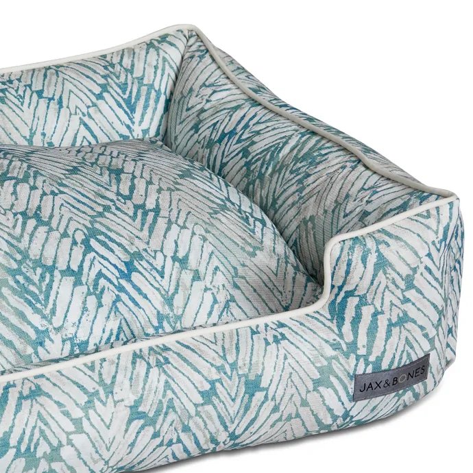 Aqua Ferns Luxury Pet Bed - Nautical Luxuries
